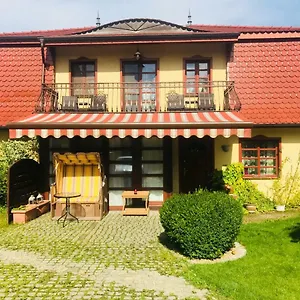 Field Apartament
