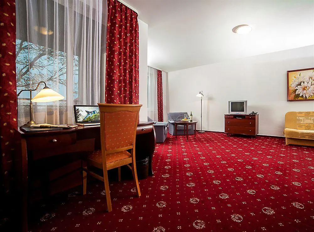 Aparthotel Etna Kolobřeh 3*,