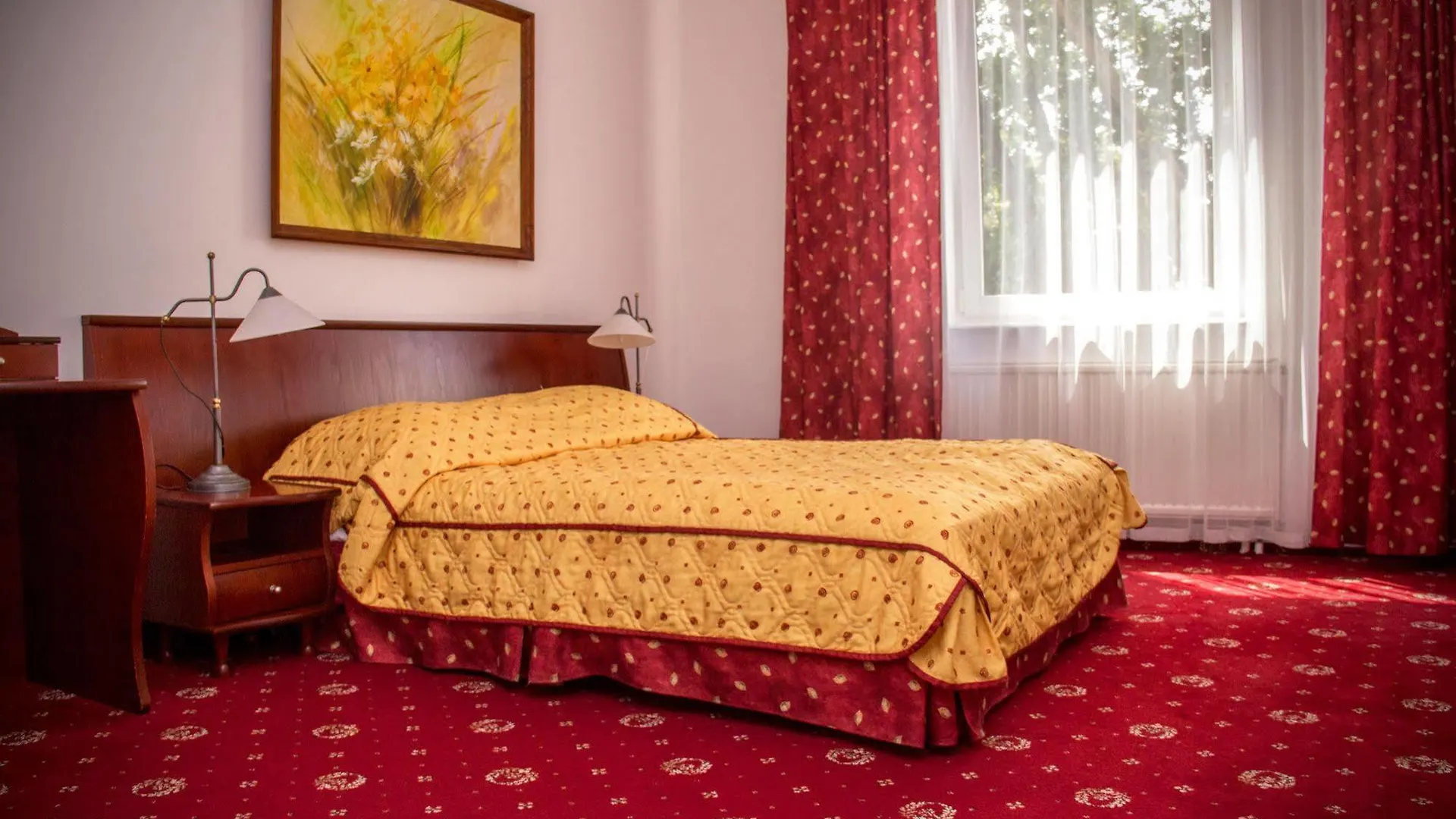 Aparthotel Etna Kolobrzeg 3*,